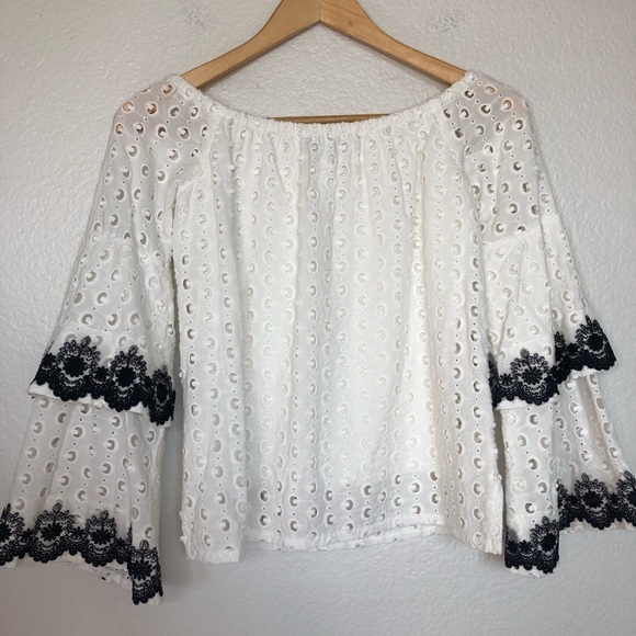 SOLD Bailey 44 Off Shoulder Embroidered White Eyelet Blouse - Picture 7 of 12